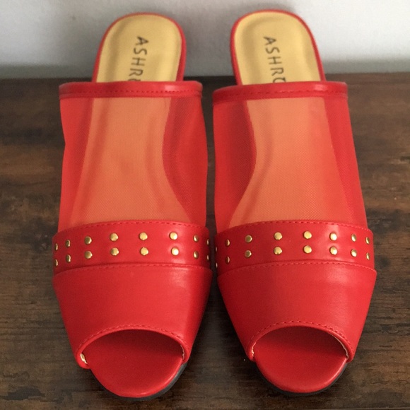 Ashro Gage Mesh Sandals, Red or Black - Picture 4 of 5